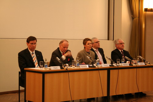 Podiumsdiskussion